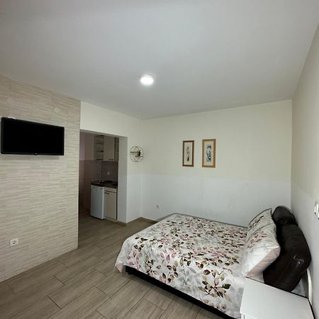 Apartmani Simona ブドヴァ エクステリア 写真