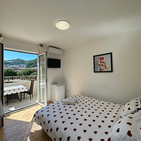 Apartmani Simona ブドヴァ エクステリア 写真