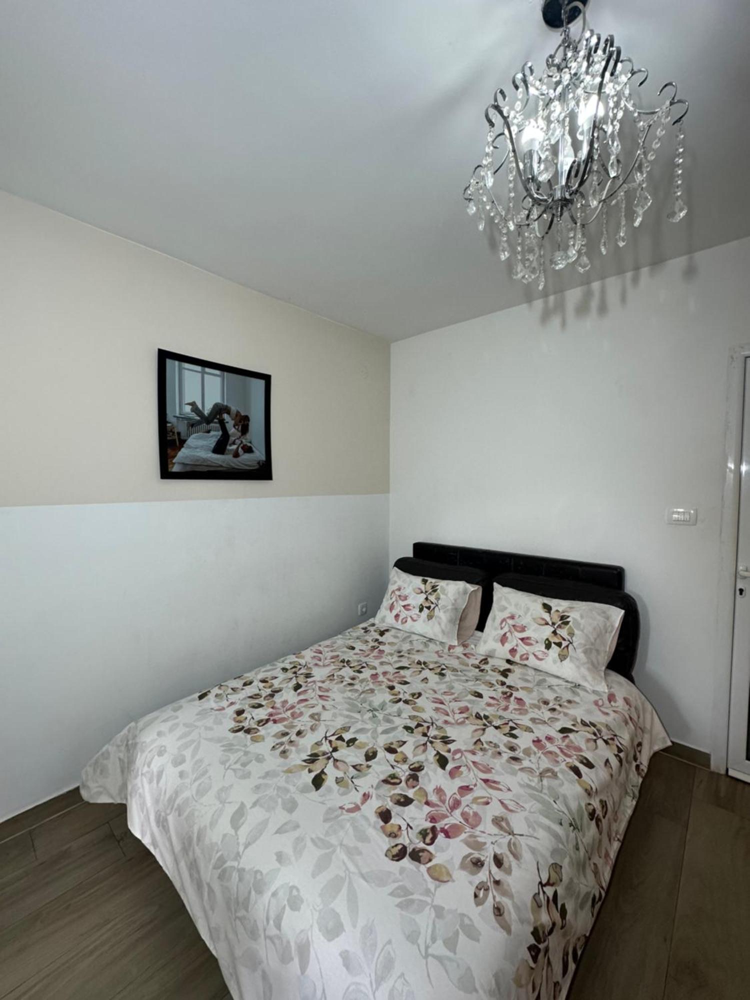 Apartmani Simona ブドヴァ エクステリア 写真